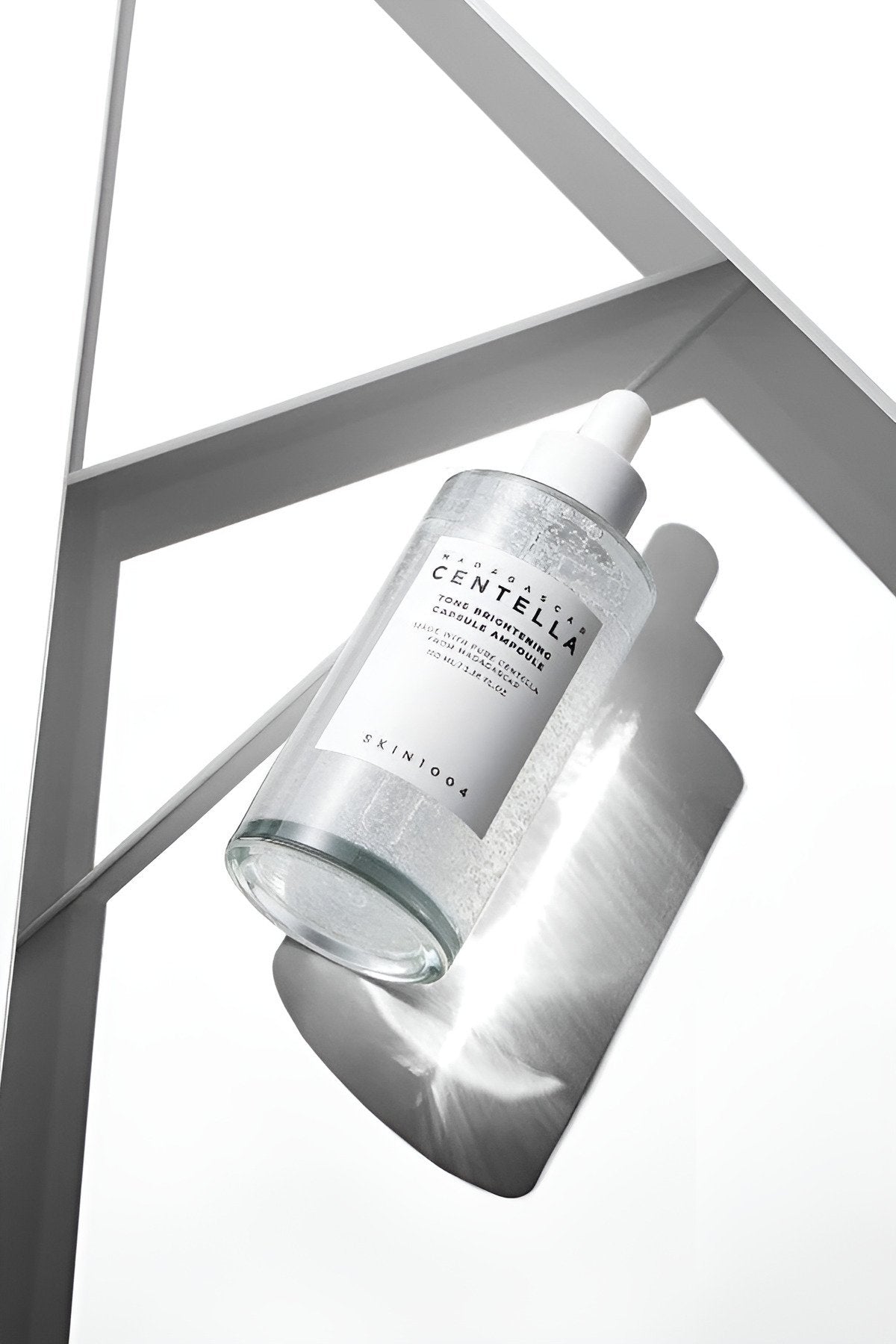 SKİN 1004 - Centella Brightening Tone Up Serum 100 ml